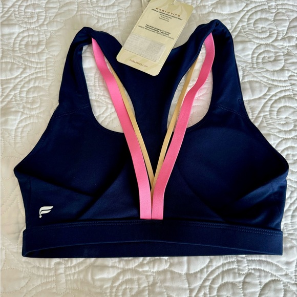 Super Cute!! NWT!! Fabletics Sports Bra! - Picture 2 of 5